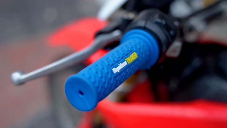 Hayaidesu hadirkan enam handgrip terbaru untuk berbagai motor