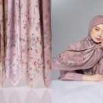 7 Cara Styling Jilbab Segi Empat agar Terlihat Elegan!